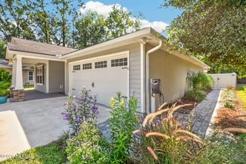 6983 Loris Ln, Jacksonville, FL 32222