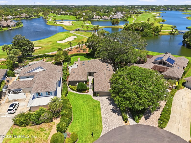 70 Village Walk Ln, Ponte Vedra Beach, FL 32082