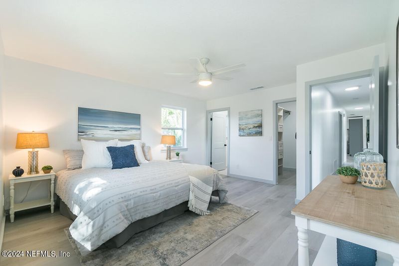 700 7th St N, Jacksonville Beach, FL 32250