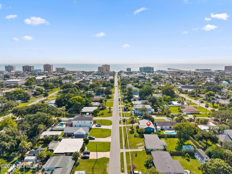 700 8th Ave N, Jacksonville Beach, FL 32250