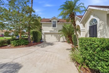 700 N Indigo Ter, Jacksonville, FL 32259