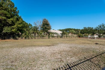 700 Reflection Cove Rd E, Jacksonville, FL 32218
