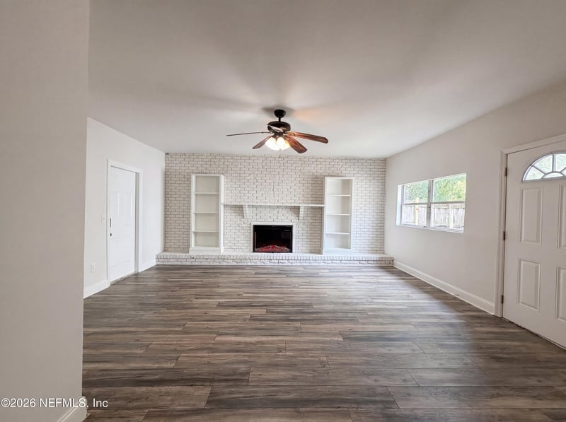 7008 Thurston Rd, Jacksonville, FL 32210