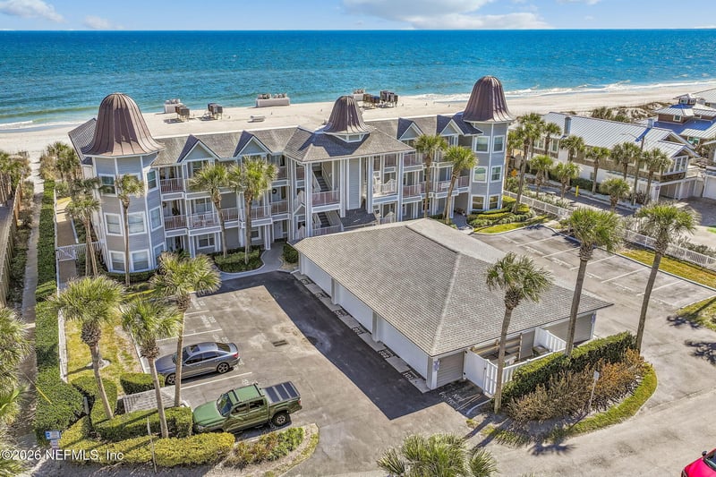 701 Beach Ave #201, Atlantic Beach, FL 32233