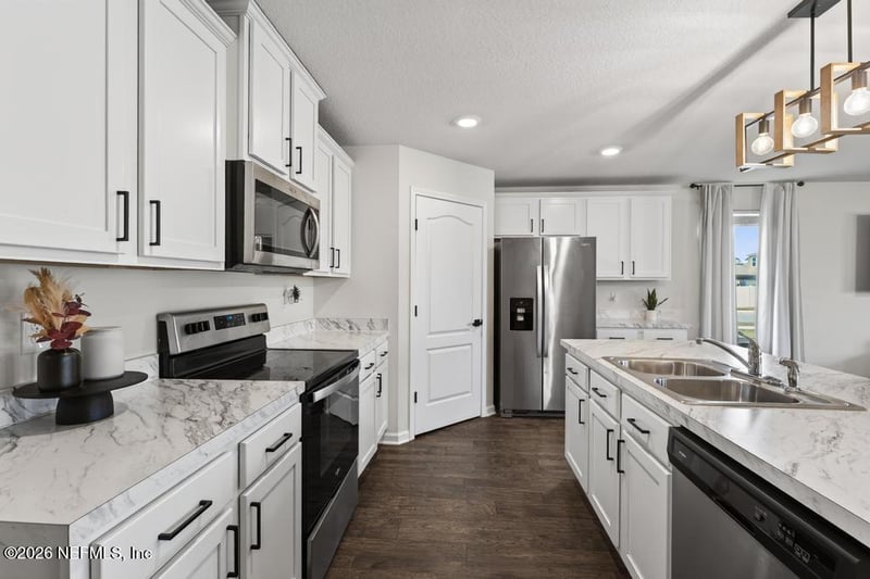 70155 Roseapple Ct, Yulee, FL 32097