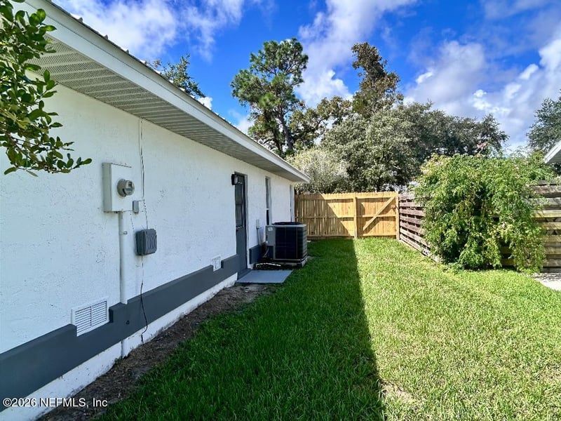 702 Nieves Ln, St Augustine, FL 32086