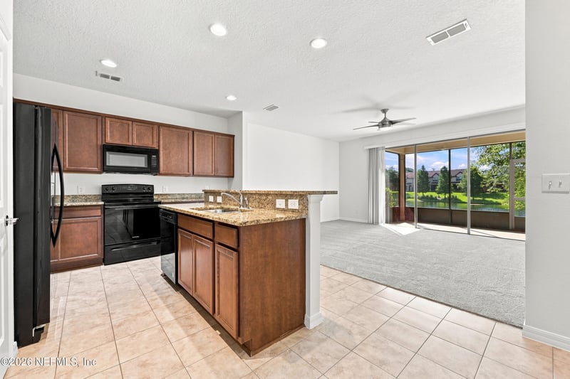 7020 Butterfly Ct, Jacksonville, FL 32258