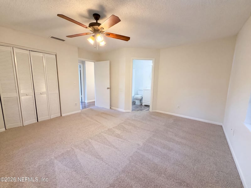 7023 Shindler Dr, Jacksonville, FL 32222
