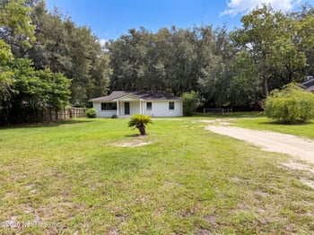 7023 Shindler Dr, Jacksonville, FL 32222