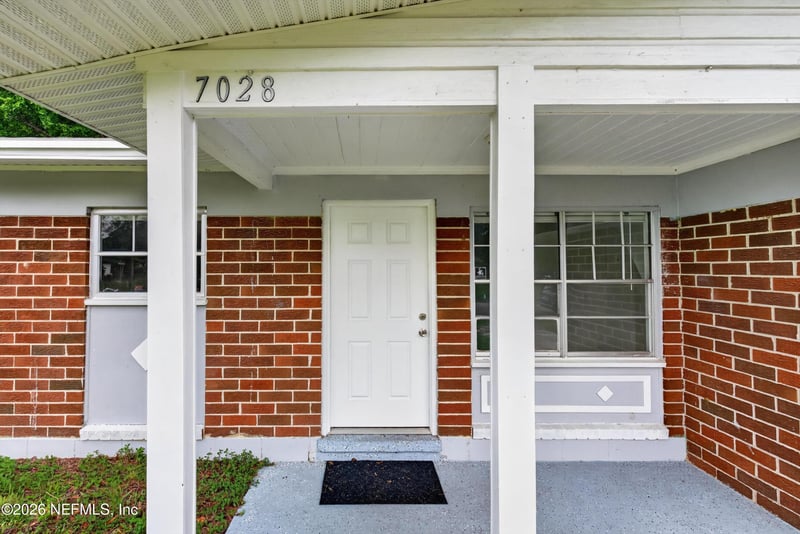 7028 Lincoln Cir W, Jacksonville, FL 32209