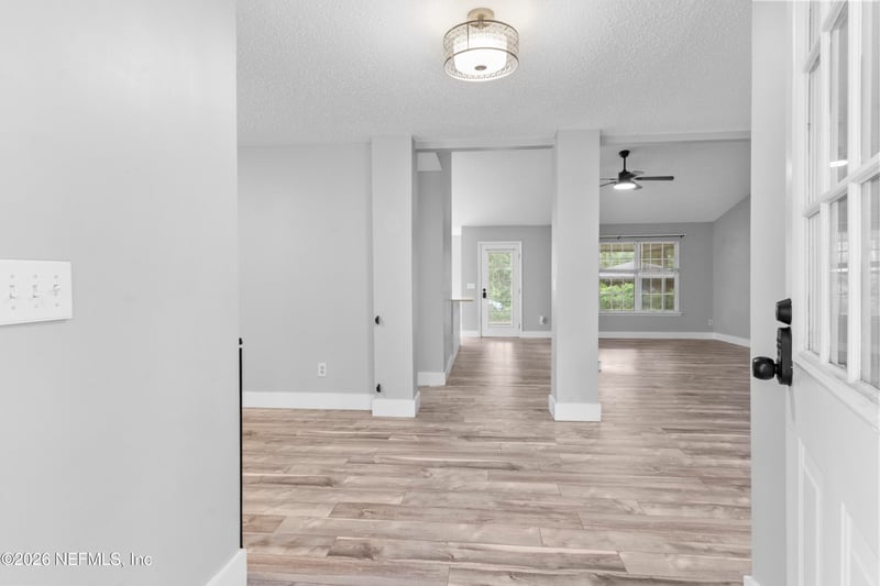 7031 Oakridge Loop, Glen St Mary, FL 32040