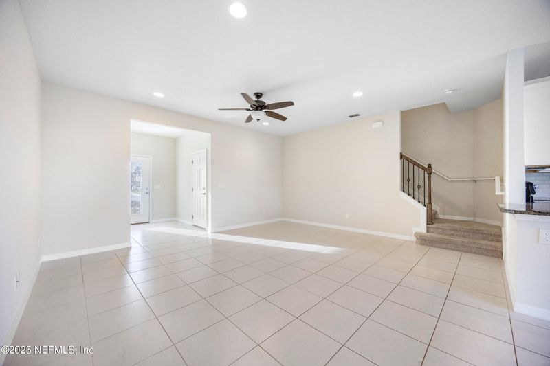 7035 Berrybrook Dr, Jacksonville, FL 32258