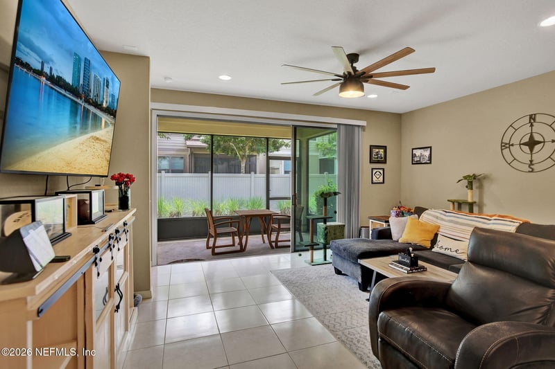 7036 Beauhaven Ct, Jacksonville, FL 32258