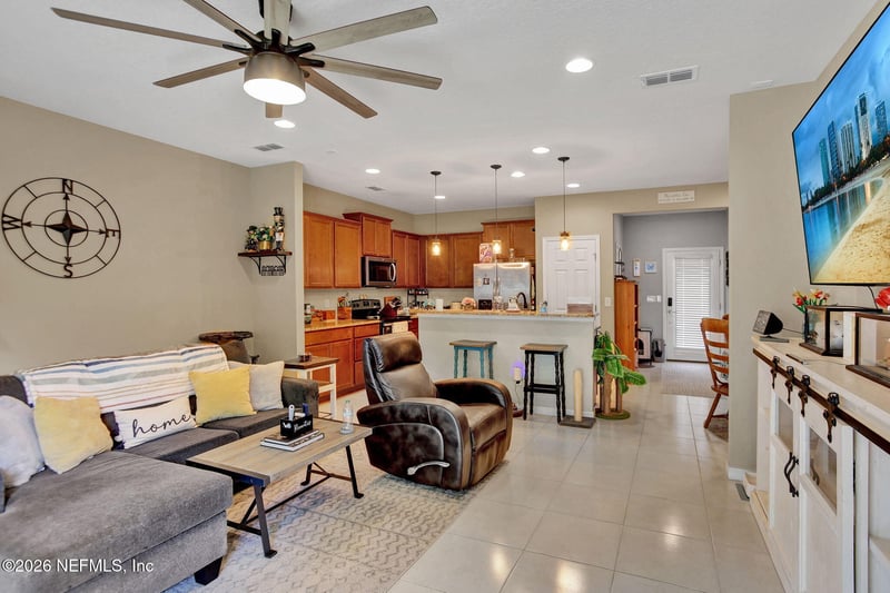 7036 Beauhaven Ct, Jacksonville, FL 32258