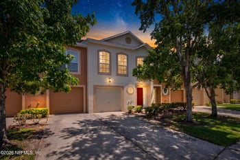7038 Saint Ives Ct, Jacksonville, FL 32244