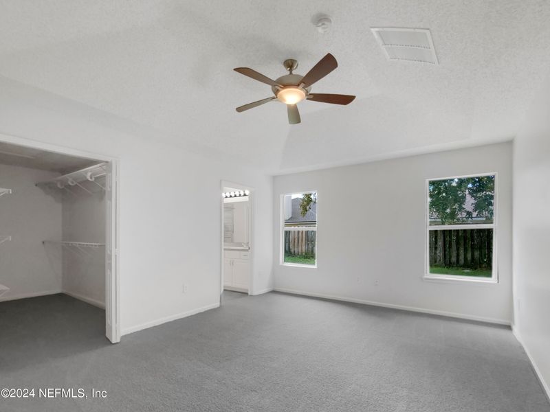 704 Mackenzie Cir, St Augustine, FL 32092