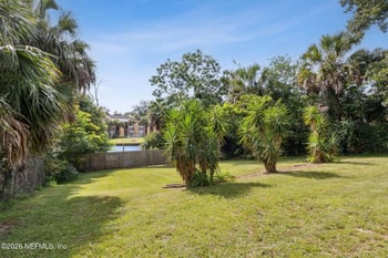 704 Seabrook Cove Rd, Jacksonville, FL 32211