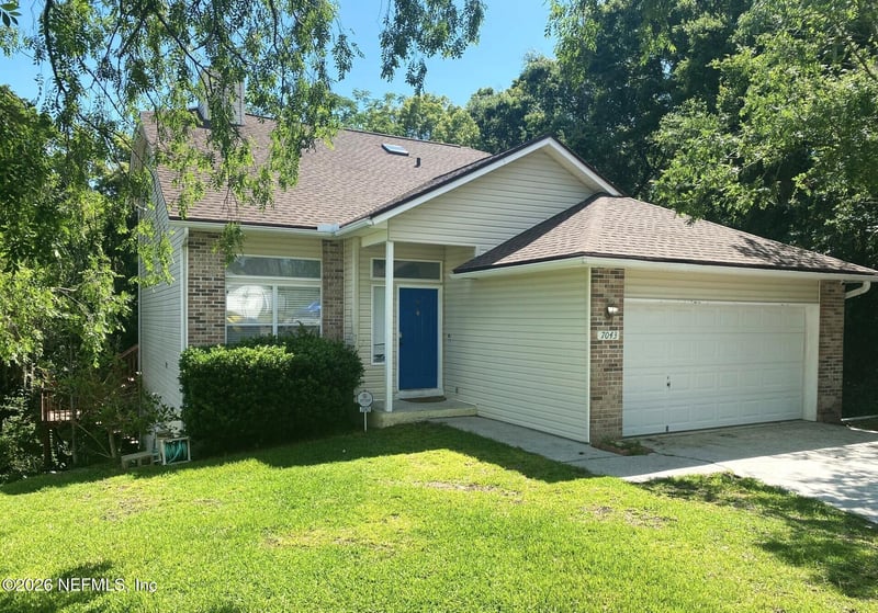 7043 Valley Crest Ct, Jacksonville, FL 32277
