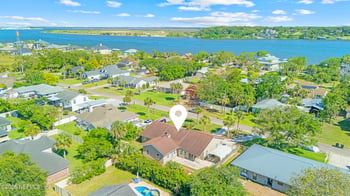 7047 Rivercrest Dr, Jacksonville, FL 32226