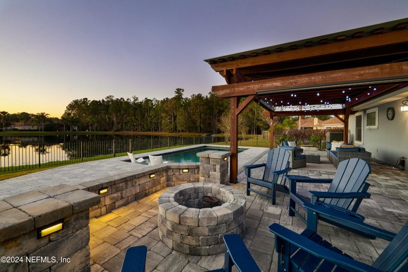 705 New Wales Ln, St Augustine, FL 32092