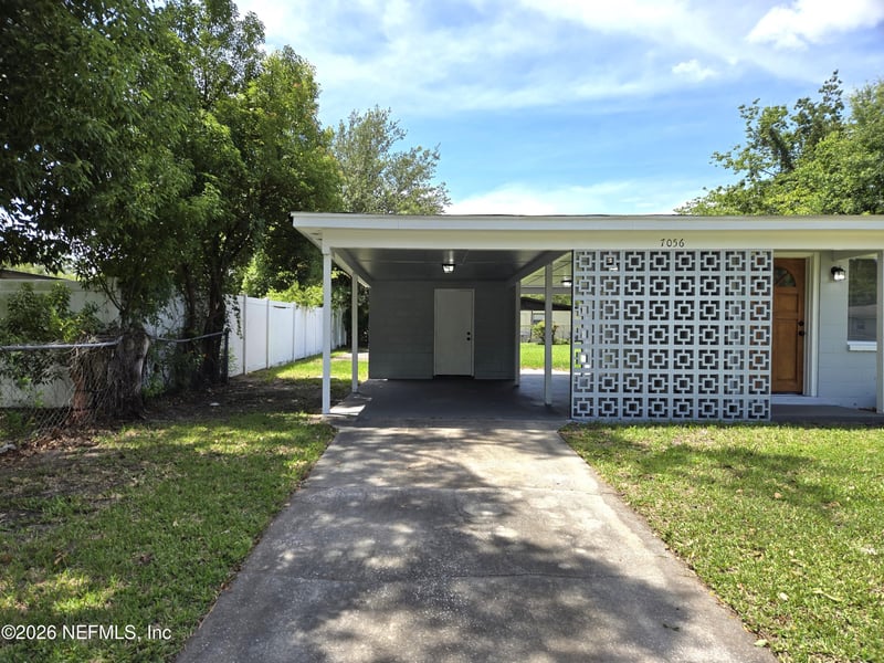 7056 Sonora Dr, Jacksonville, FL 32244