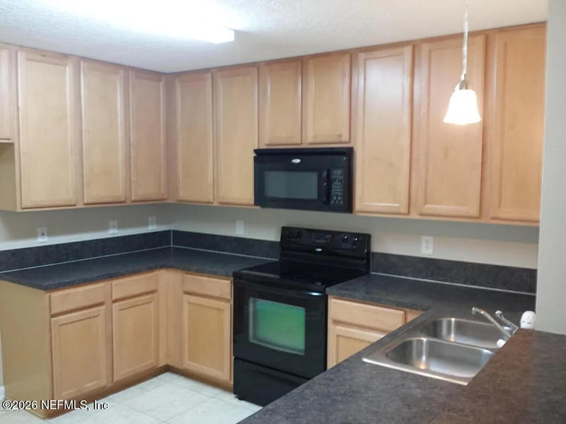 7058 Snowy Canyon Dr #112, Jacksonville, FL 32256