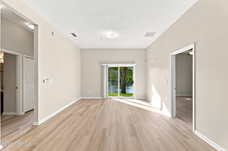 7059 Deer Lodge Cir #104, Jacksonville, FL 32256