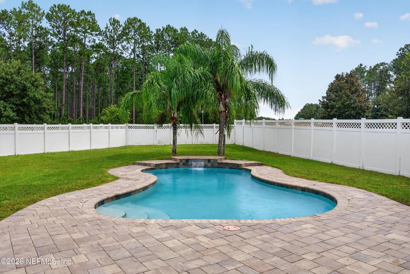 706 Grampian Highlands Dr, St Johns, FL 32259
