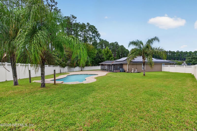 706 Grampian Highlands Dr, St Johns, FL 32259