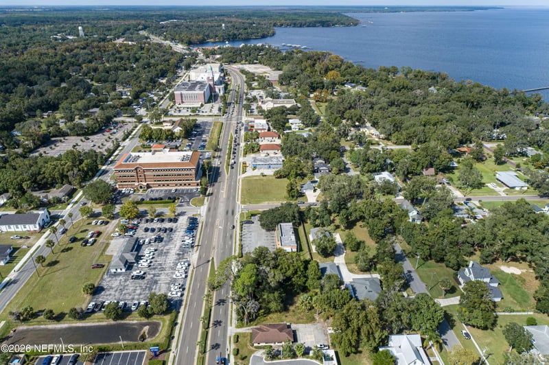 706 N Orange Ave, Green Cove Springs, FL 32043