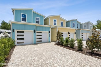 706 S 9th St, Fernandina Beach, FL 32034