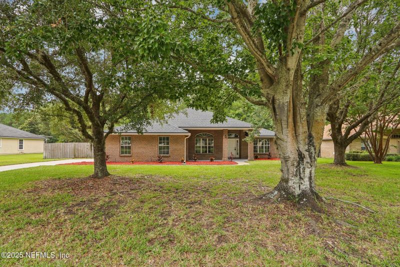 706 Wellhouse Dr, Jacksonville, FL 32220