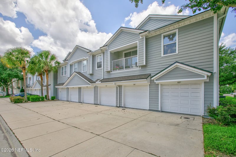 7060 Deer Lodge Cir #111, Jacksonville, FL 32256