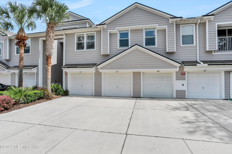 7063 Deer Lodge Cir #107, Jacksonville, FL 32256
