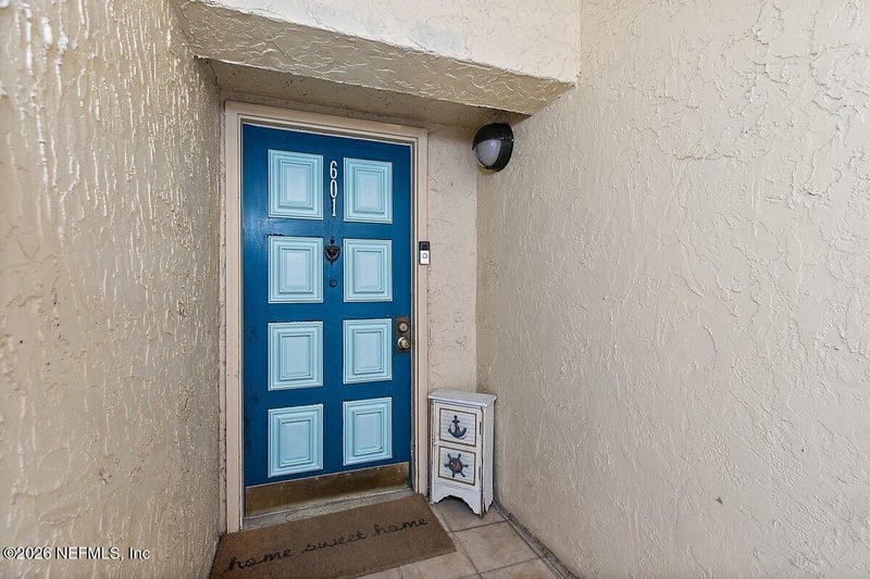 707 1st St #601, Jacksonville Beach, FL 32250