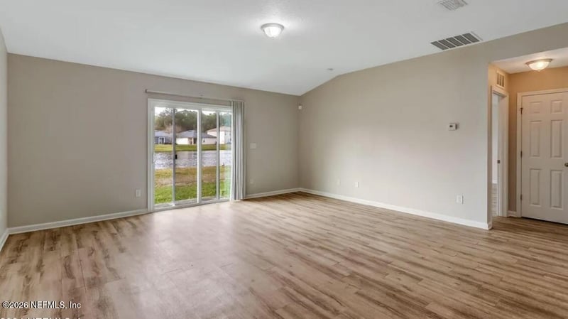 7071 Plymouth Grove Ct, Jacksonville, FL 32220