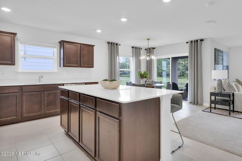 7099 Sandperch St, Jacksonville, FL 32244
