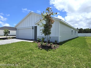 71 Ararat Dr, Palm Coast, FL 32137