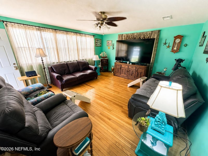 7103 Wendy Cir, Jacksonville, FL 32211