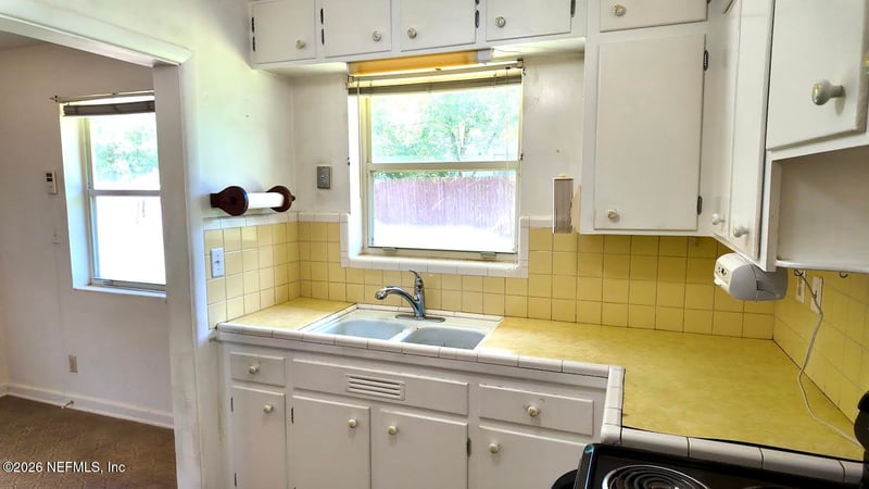 7109 Hallock St, Jacksonville, FL 32211