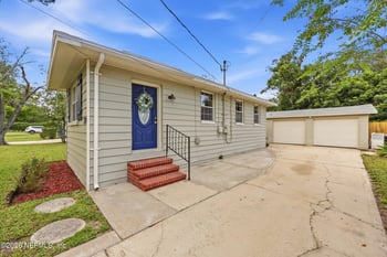 711 Valley Forge Rd, Jacksonville, FL 32208