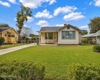 7128 Lucky Dr W, Jacksonville, FL 32208