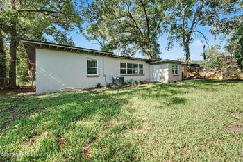 7139 Hallock St, Jacksonville, FL 32211