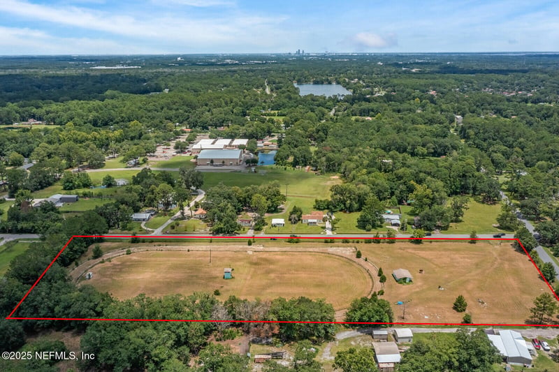 714 Jones Rd, Jacksonville, FL 32220