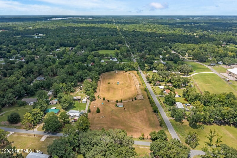 714 Jones Rd, Jacksonville, FL 32220