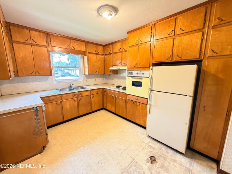 7146 Hanson Dr S, Jacksonville, FL 32210
