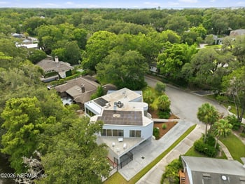 715 Rio Lindo Dr, Jacksonville, FL 32207
