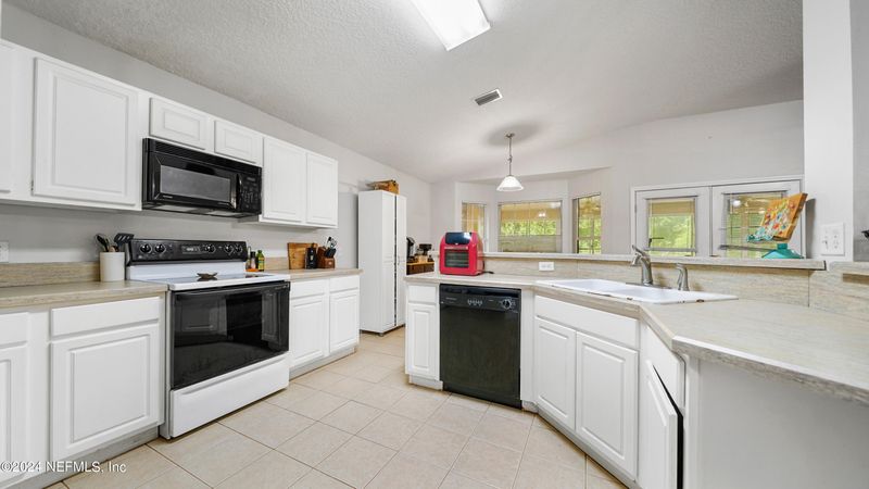 715 Viscaya Blvd, St Augustine, FL 32086