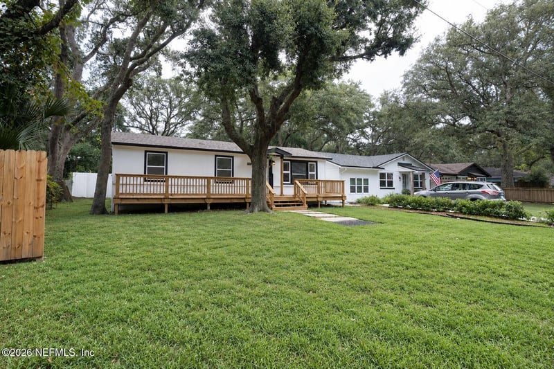 716 S 12th St, Fernandina Beach, FL 32034