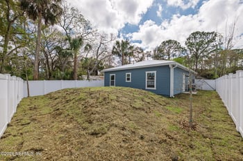 716 W 6th St, St Augustine, FL 32084